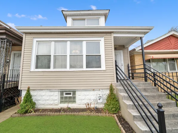 (undisclosed Address), Chicago, IL 60636