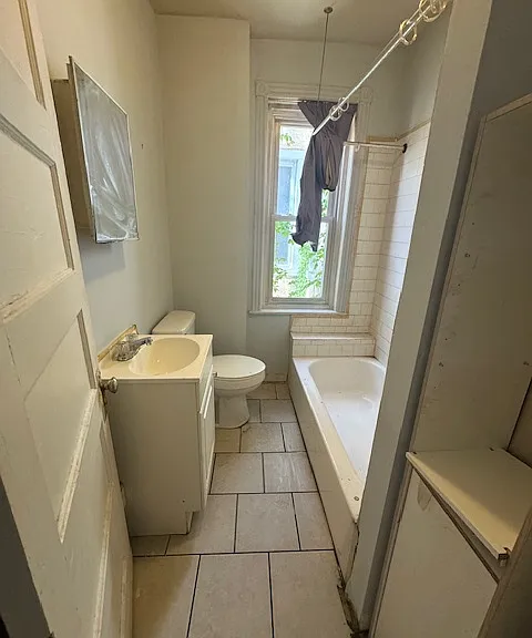 146 N 54th St #2 — Photo 3