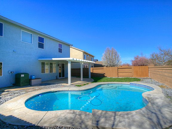 2nd image of 953 Tiburon Way
