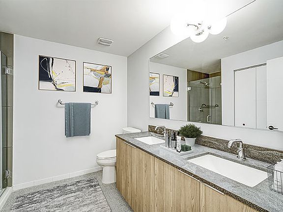 5th image of 11200 Biscayne Blvd #649