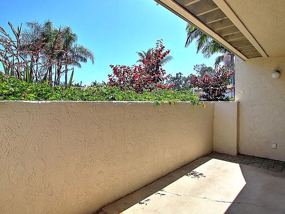 4th image of 5510 Armitos Ave APT 9