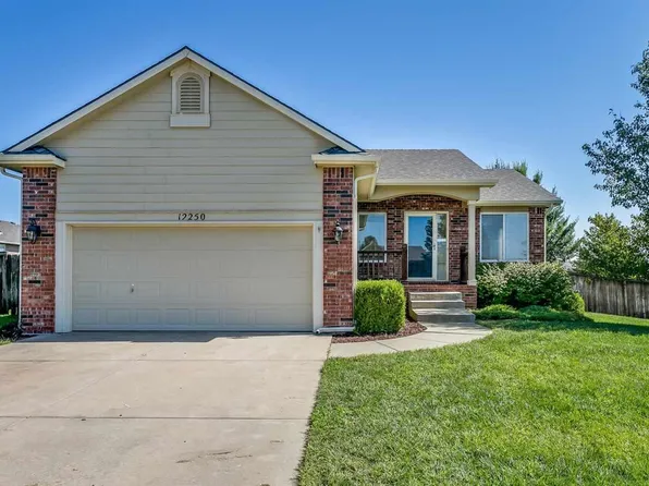 12250 E Ayesbury St, Wichita, KS 67226