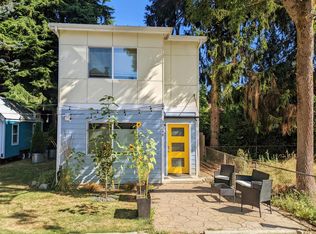 3224B NE 95th St, Seattle, WA 98115