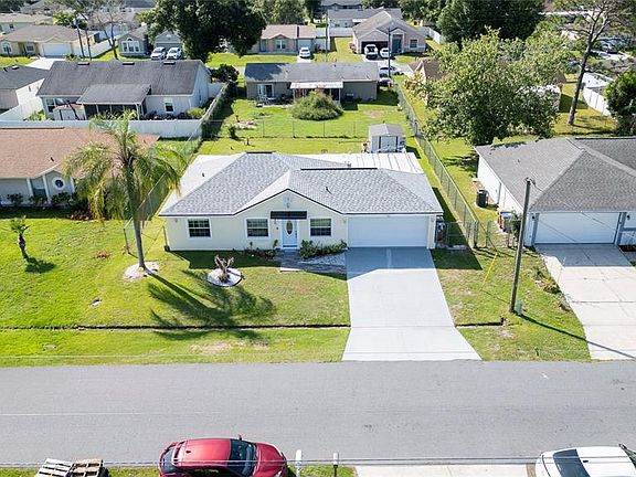 2nd image of 256 Cranbrook Dr