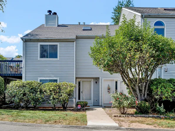 3 Wooded Heights Drive #3, Cromwell, CT 06416
