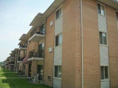 2nd image of 1936 Canal St APT 1D