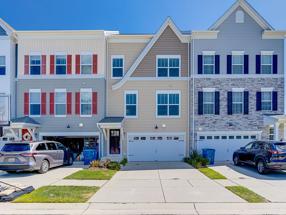1st image of 206 Jessica Lyn Ave