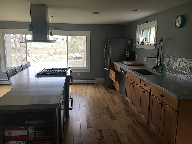 22 Mendum Ave — Photo 8