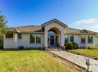 156 Gina Ln, Hollister, CA 95023