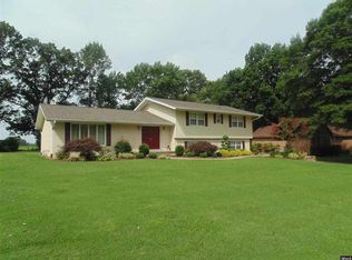 116 Thornoak Dr, Martin, TN 38237
