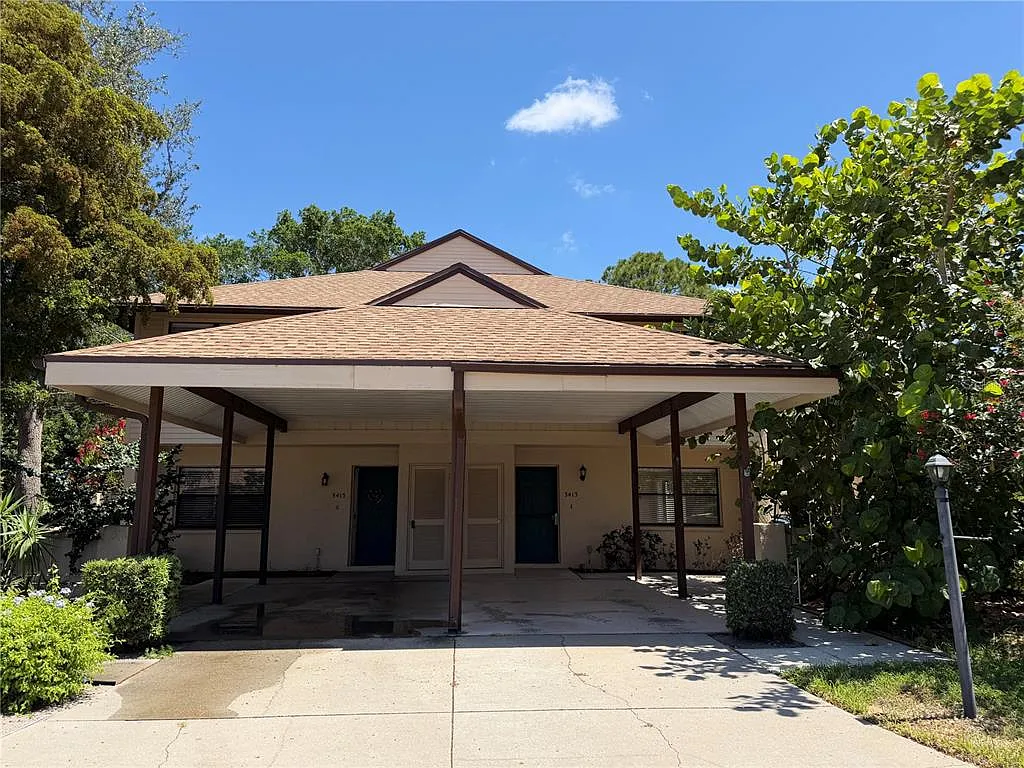3 bed, 2.5 bath, 1659 sqft, $2,200 — Photo 1