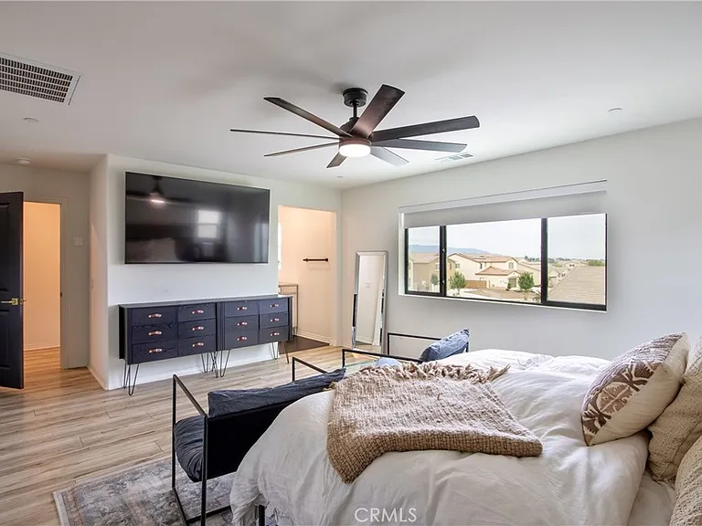 33063 Table Rock Dr — Photo 31