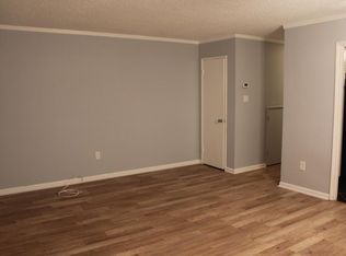 2312 Southgate Sq, Reston, VA 20191