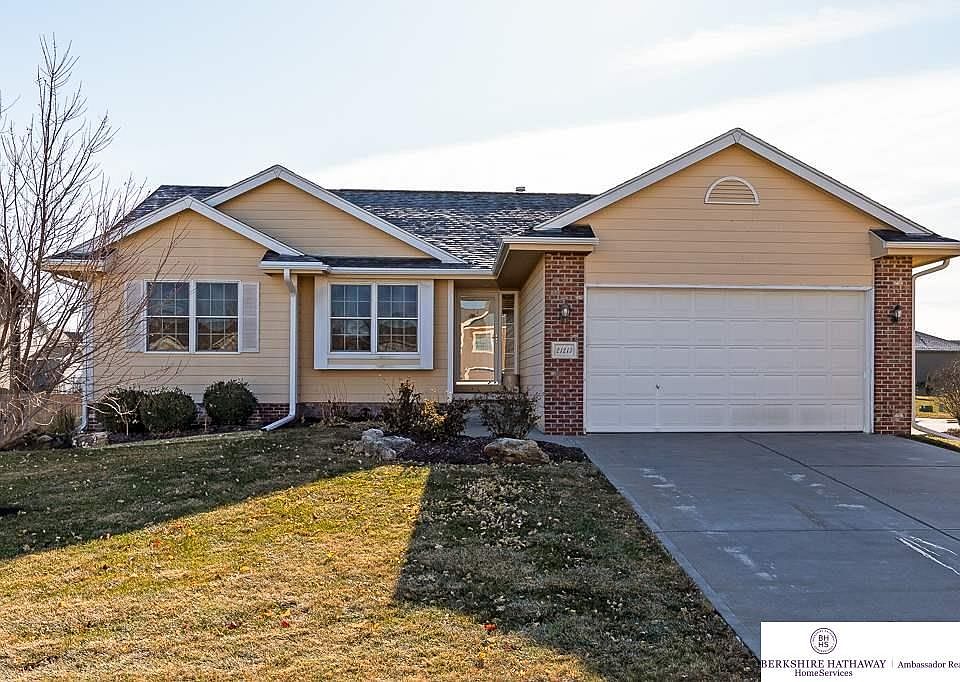 1st image of 21213 Flagstone Dr