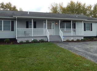 3145 E Danne Rd, Crete, IL 60417