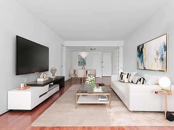 3rd image of 10 W 15th St APT 1105
