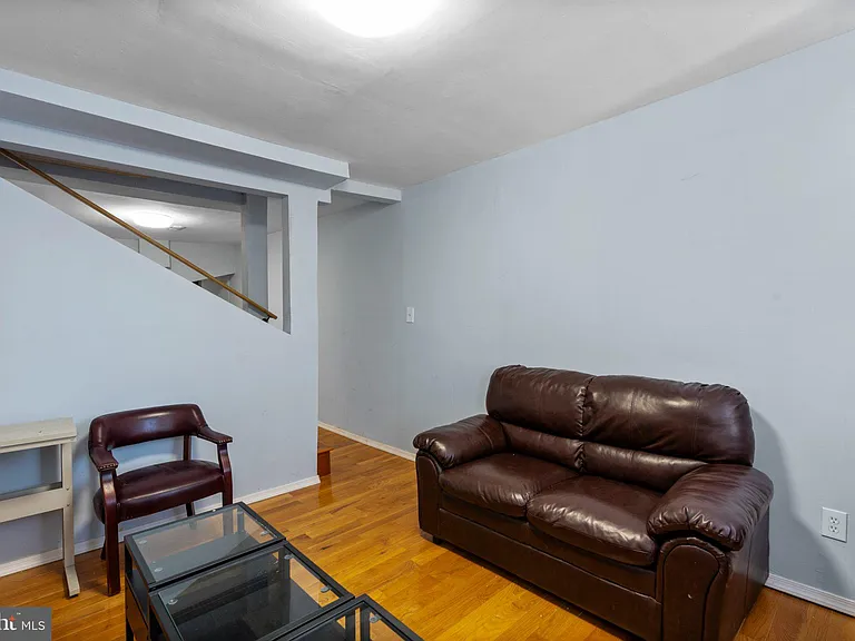 1818 E Pratt St #B — Photo 10