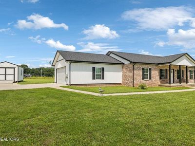 869 Charles Golden Rd, Sparta, TN, 38583