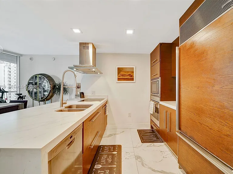 495 Brickell Ave #2804 — Photo 4