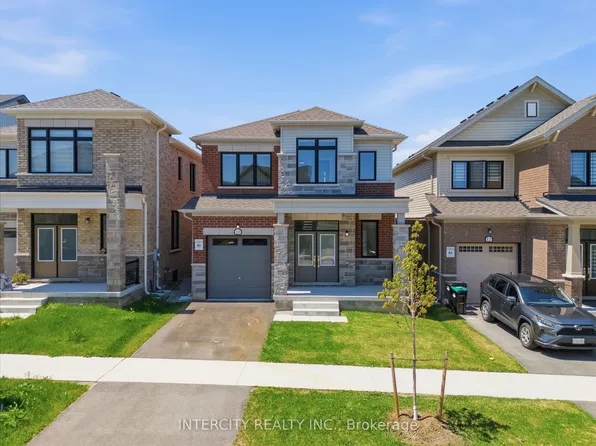 10 Kingsbury Trl, Barrie, ON L9J 0W9