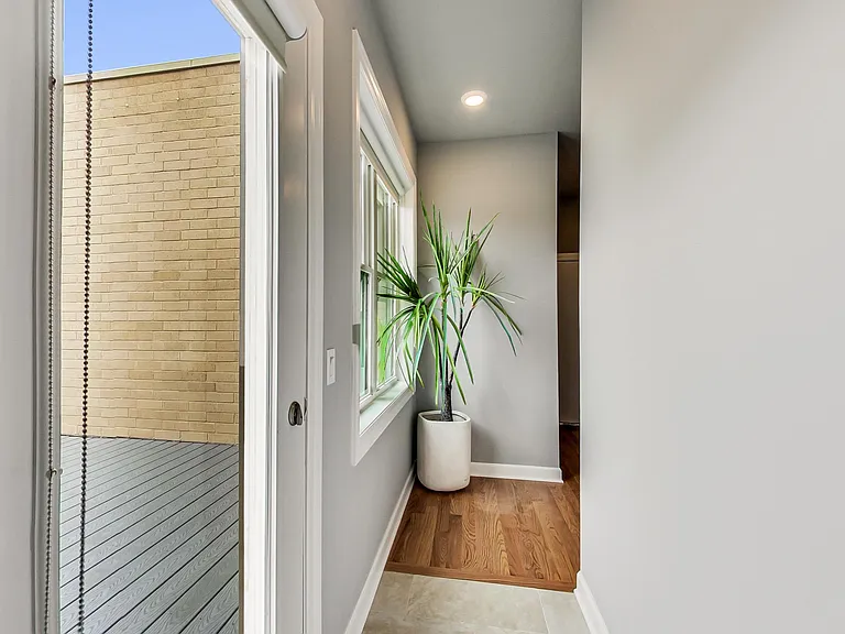 5117 S Kenwood Ave #103 — Photo 19