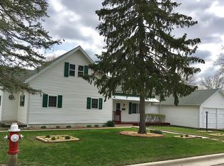 312 S College St, Chatham, IL 62629