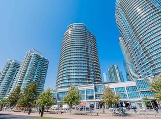 218 Queens Quay W #2405, Toronto, ON M5J