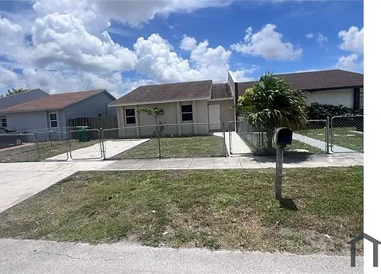 3500 NW 194th Ter
