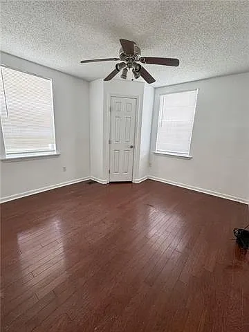 5824 General Haig St — Photo 6