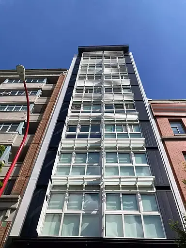 245 Georgia St E #401 photo 1