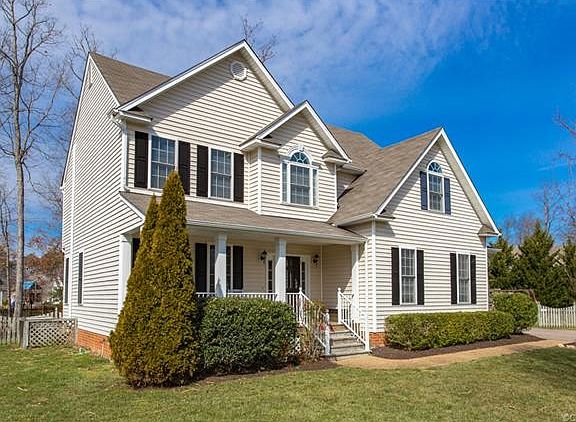 3rd image of 9018 Birdsong Creek Ct