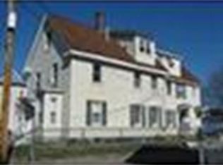 2 W 10th St #3, Lowell, MA 01850