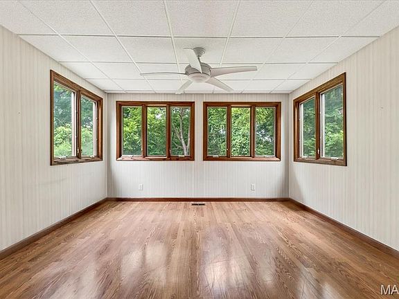 5th image of 5412 Village Courtway Ln