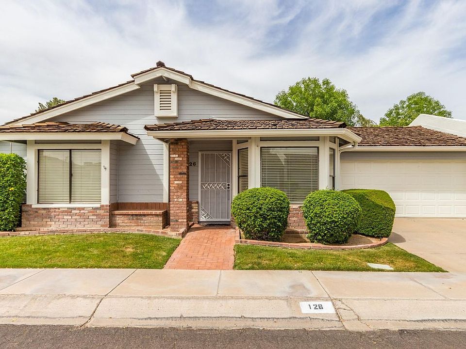 1st image of 126 E Campo Bello Dr