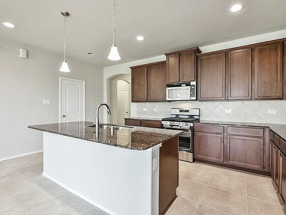 Basswood Floor Plan