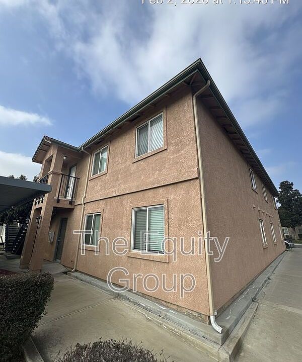 1st image of 2547 W Lark Ave