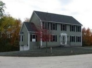 3 Kristen Ln, Methuen, MA 01844