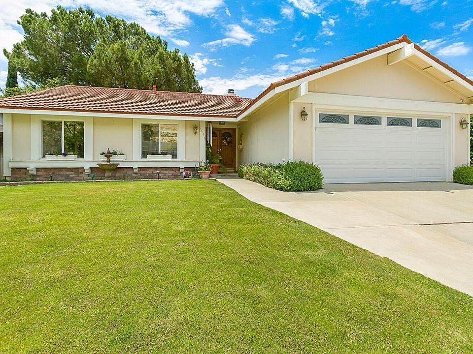 1st image of 1666 Eveningside Dr
