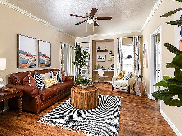 B4 Living Area with Built-in Desk