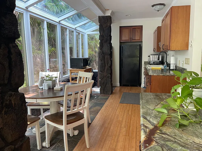1006 Koohoo Pl #C — Photo 6