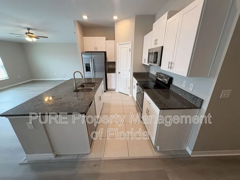 12495 SE 100th Ave — Photo 22