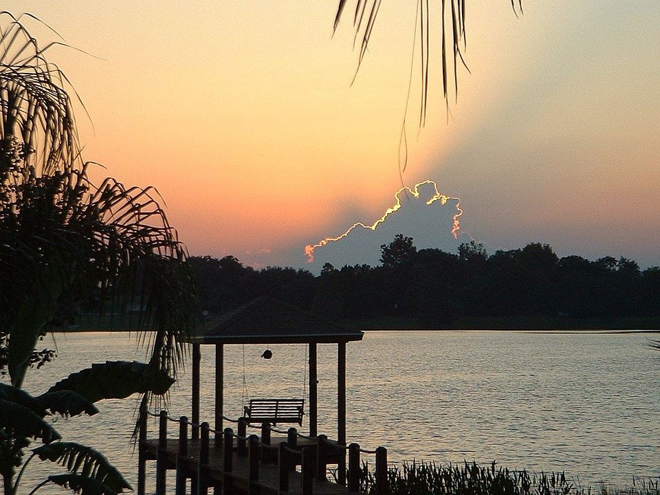 Private Dock on Lake