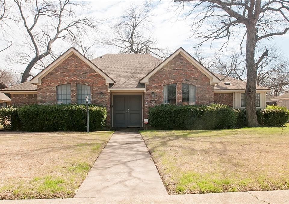 1st image of 9626 Northcliff Dr