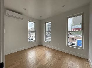 296 Leonard St FLOOR 1, Brooklyn, NY 11211