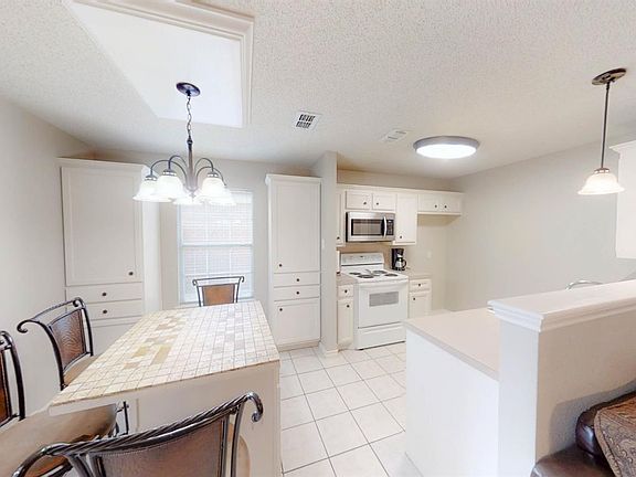 5th image of 1423 77th St
