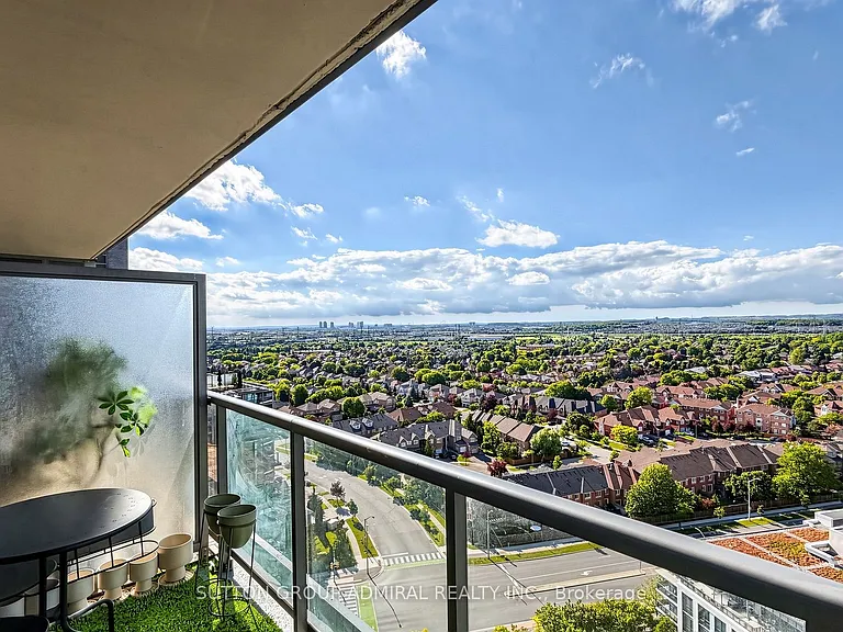 20 Gatineau Dr #1708E — Photo 17