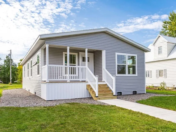 1017 Fisher Ave, Superior, WI 54880