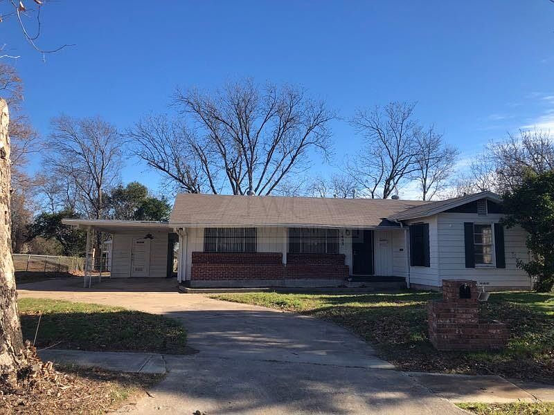 1st image of 1403 Chico Ct