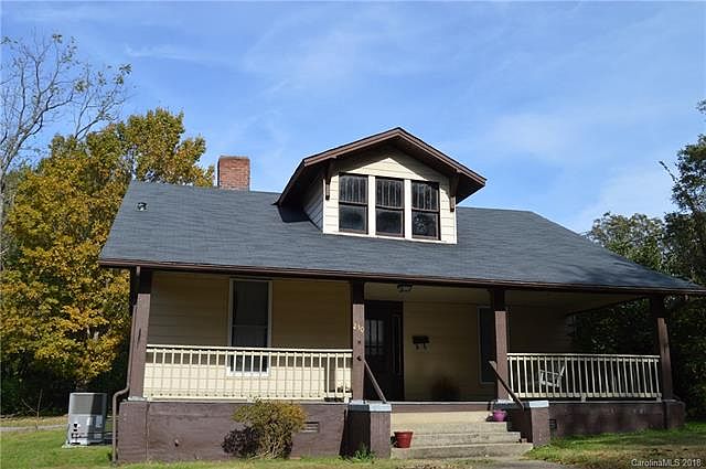 1st image of 230 N Bost St