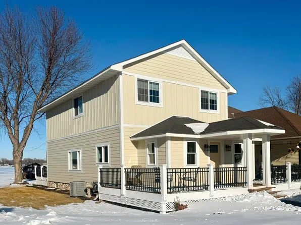 21760 Ideal Ave N, Forest Lake, MN 55025